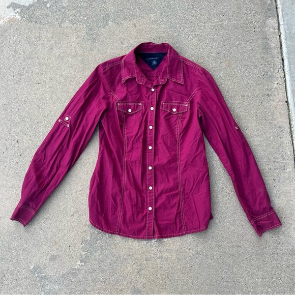 Tommy Hilfiger Button Up - Picture 1 of 3